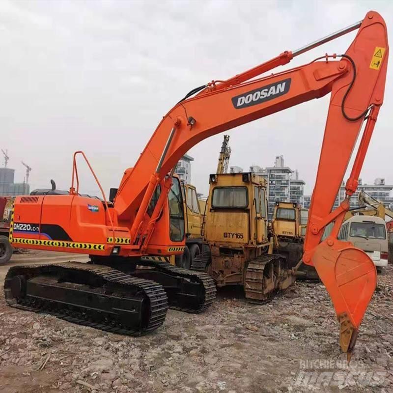 Doosan DH 220 Верижен екскаватор