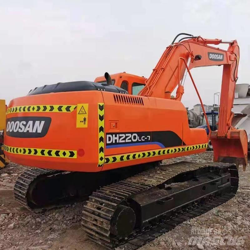 Doosan DH 220 Верижен екскаватор