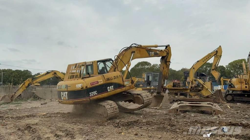 CAT 320 C Верижен екскаватор