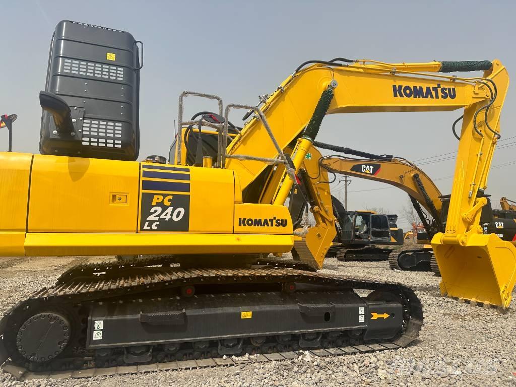 Komatsu PC 240 Верижен екскаватор