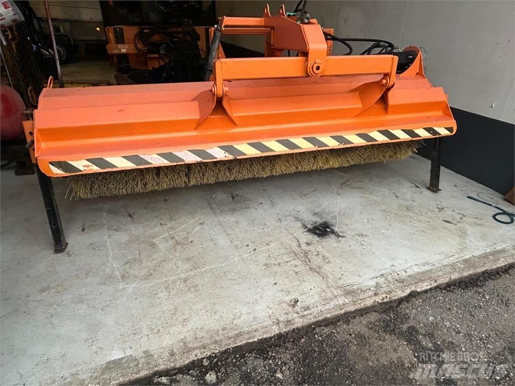 FMG avoharja AH240 Четки