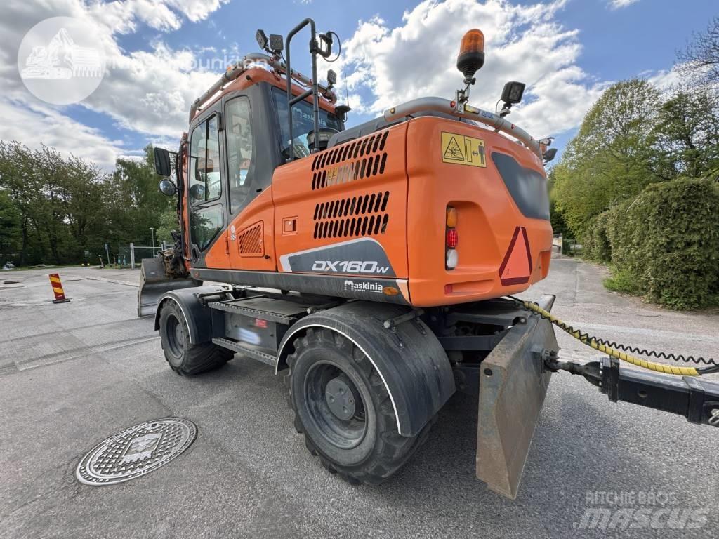 Doosan DX 160 W Колесни екскаватори