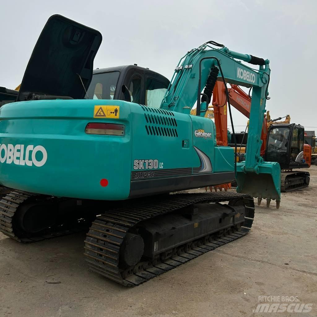 Kobelco 130 Верижен екскаватор