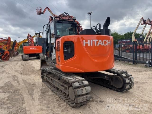 Hitachi ZX 135 US-6 Верижен екскаватор