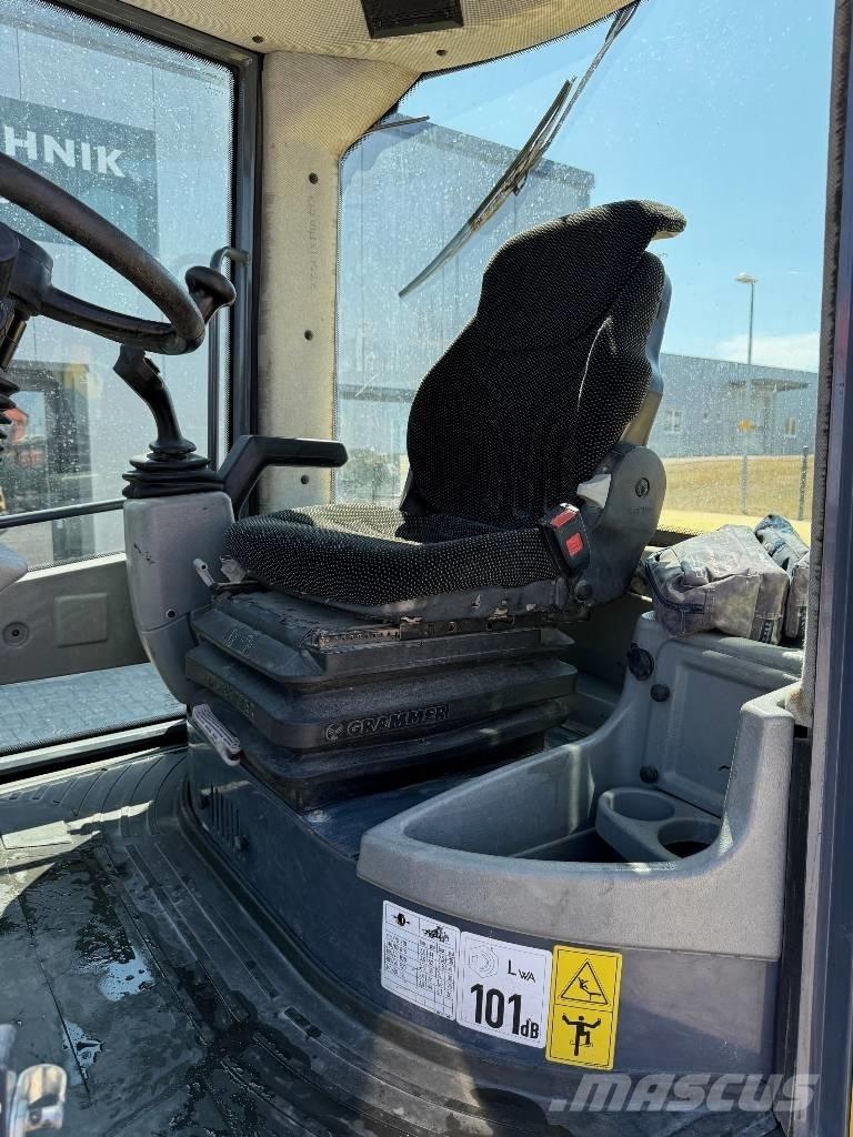 Yanmar V 80 Колесни товарачи