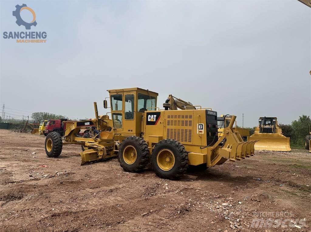 CAT 140 G Грейдери