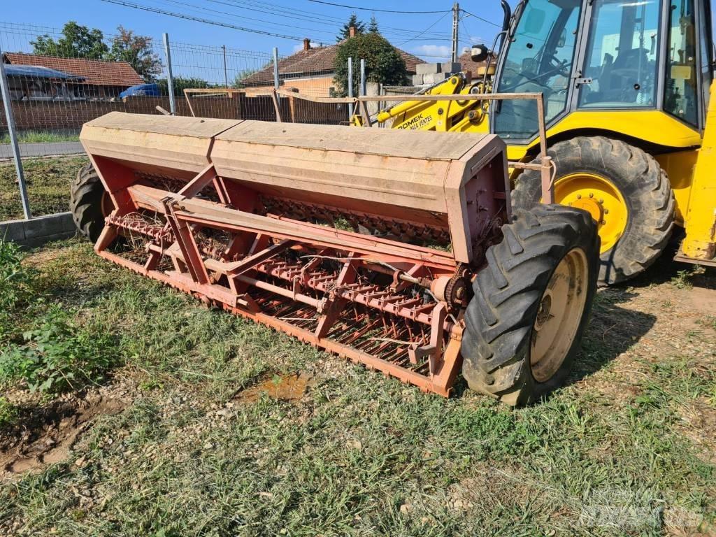 Kuhn 4M Комбинирани редосеялки