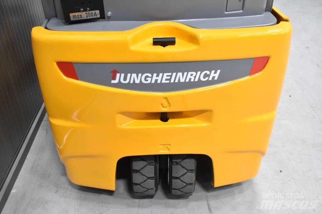 Jungheinrich EFG 220 Електрически вилични кари-повдигачи