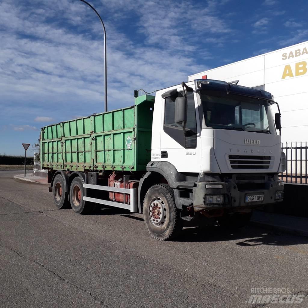 Iveco Trakker 350 Самосвал