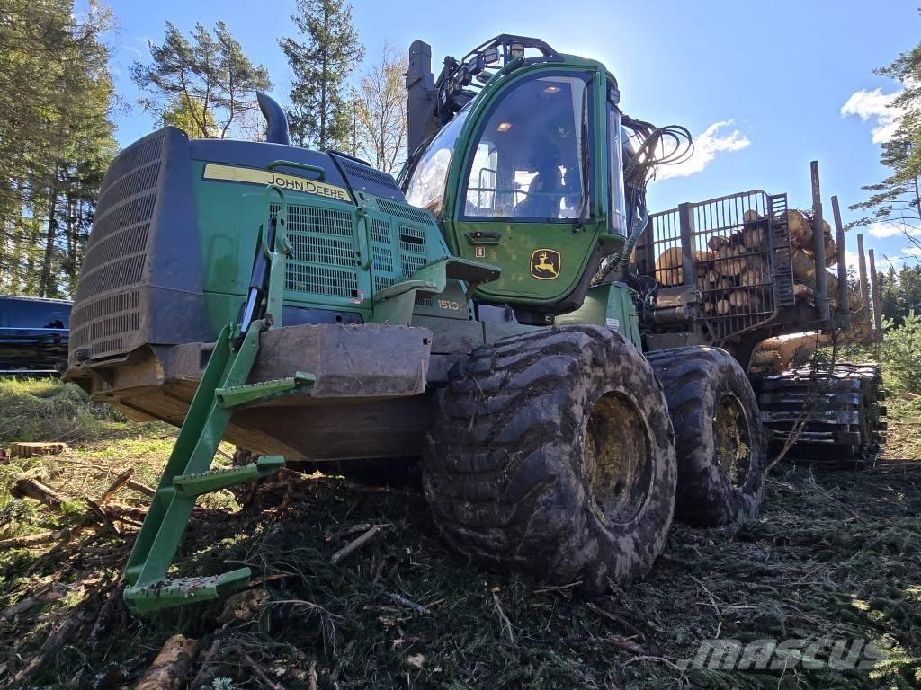 John Deere 1510G Форуардери