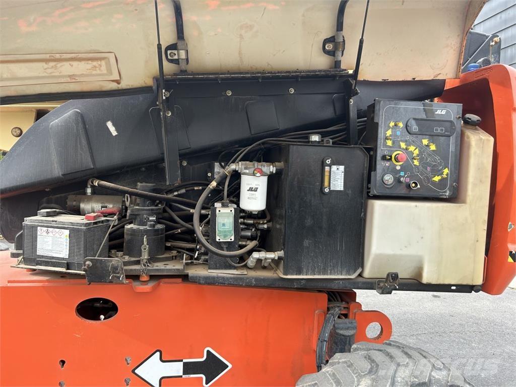 JLG 660SJ (10886) Телескопични повдигачи
