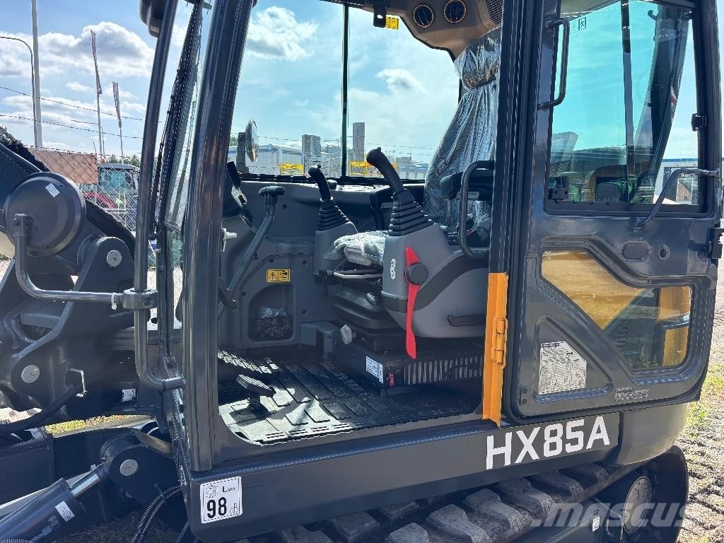 Hyundai HX85A Средни екскаватори 7т - 12т