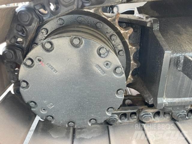 Hitachi ZX 135 US Верижен екскаватор