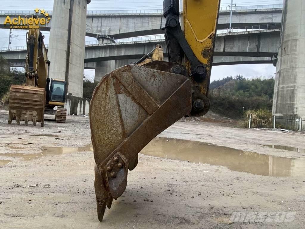 XCMG XE 135 D Верижен екскаватор