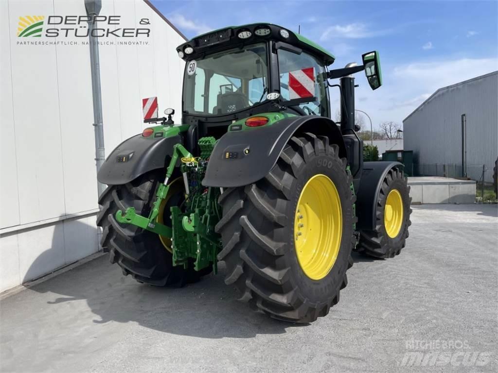 John Deere 6R 250 Трактори