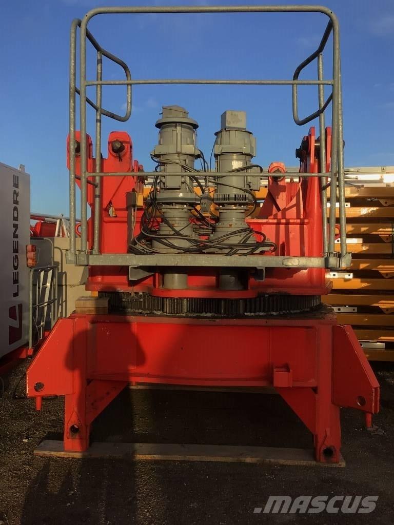 Potain MD365BL12 Мачтови кранове