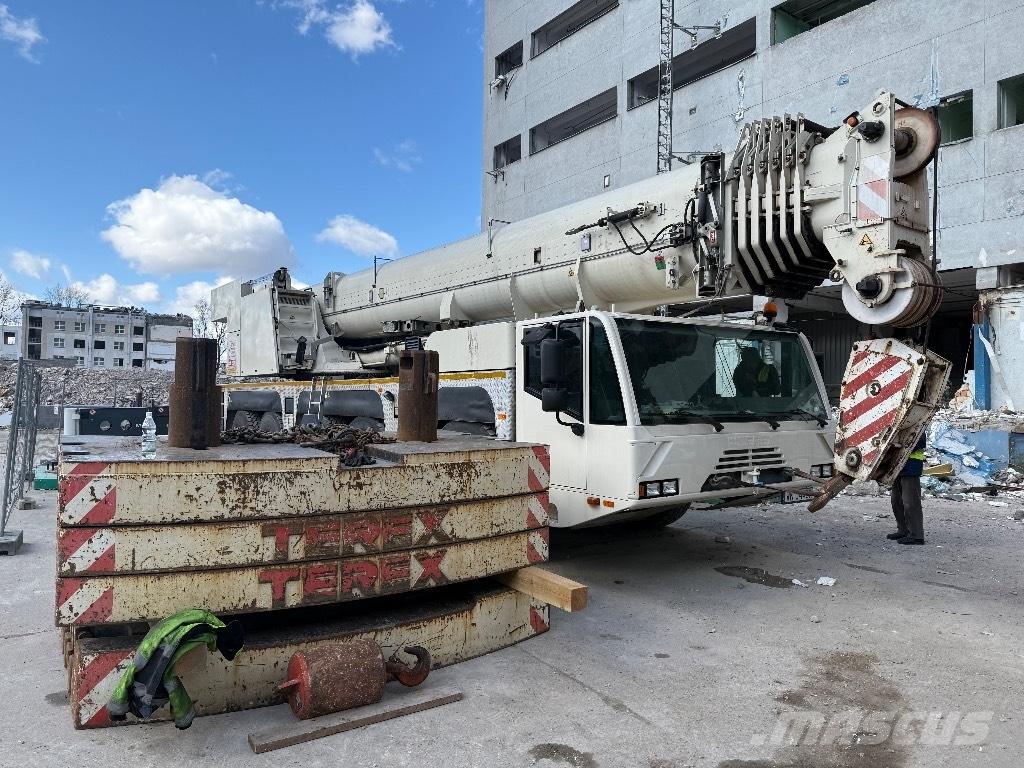 Demag AC 200-1 Всъдеходни кранове
