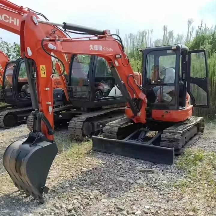 Kubota KX155 Верижен екскаватор