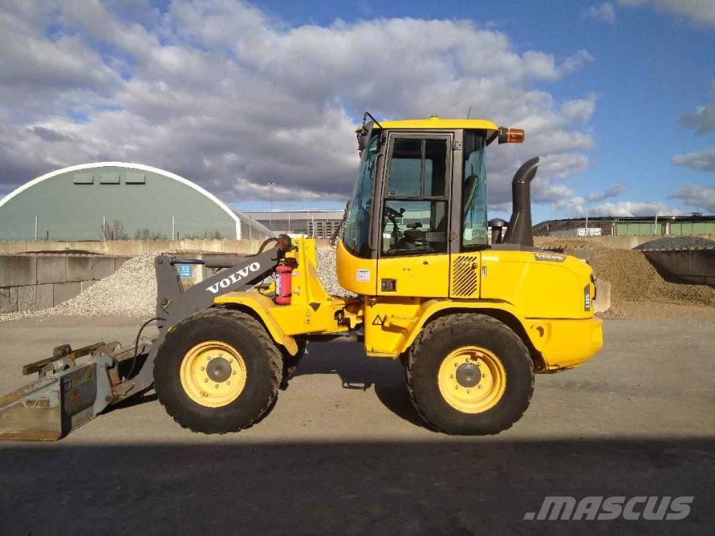 Volvo L 35 G Колесни товарачи