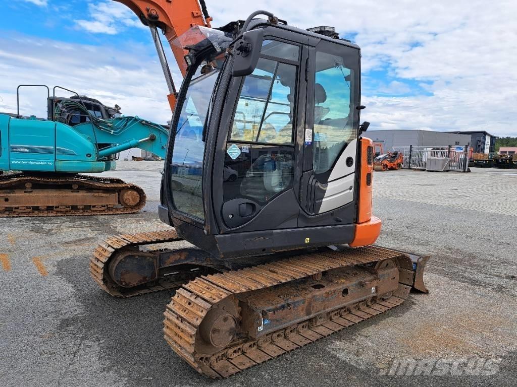 Hitachi ZX 85 US-6 Средни екскаватори 7т - 12т