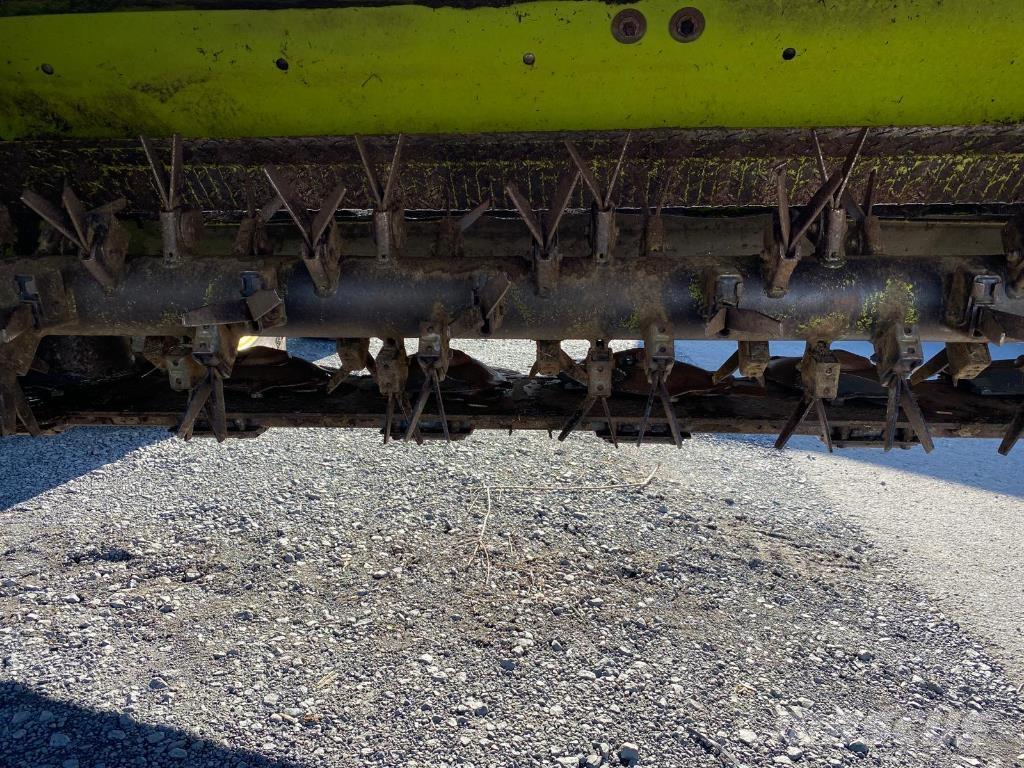 CLAAS DISCO 3050 Косачки за монтиране и теглене