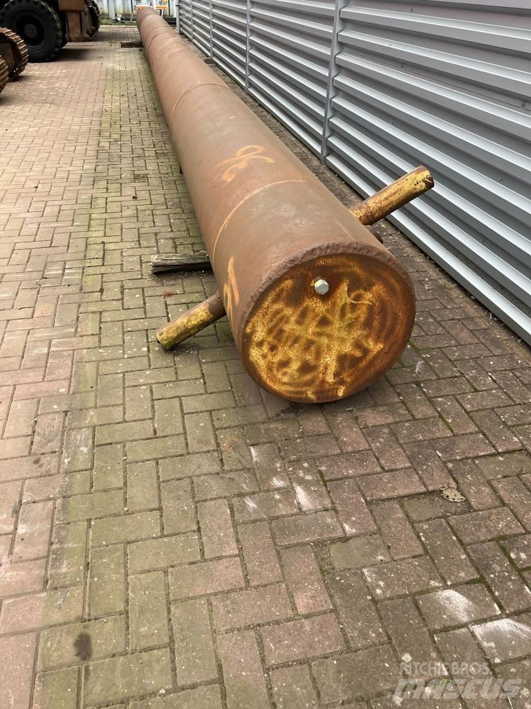  Spud leg 15 meter Земесмукачни багери
