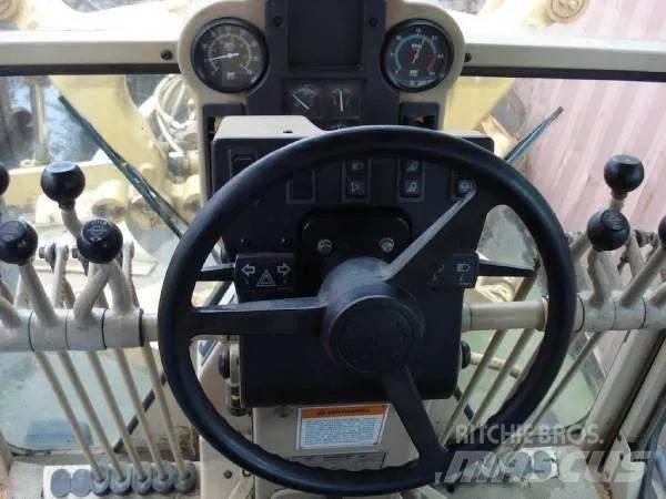 CAT 120H Грейдери