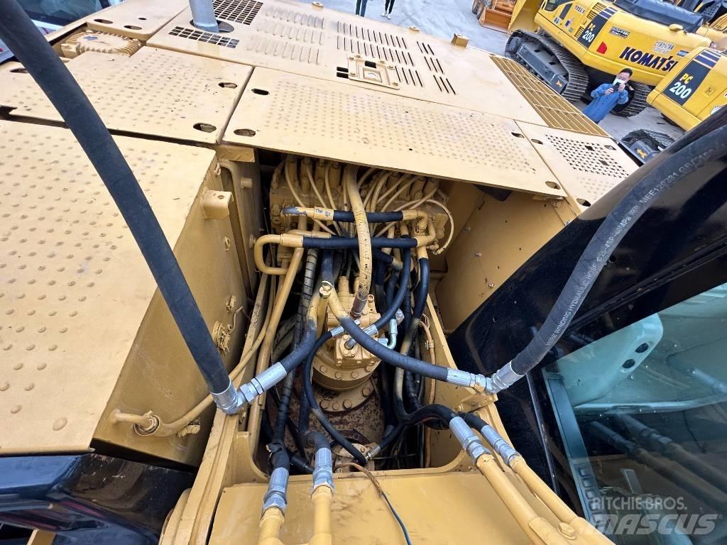 CAT 320 C Верижен екскаватор