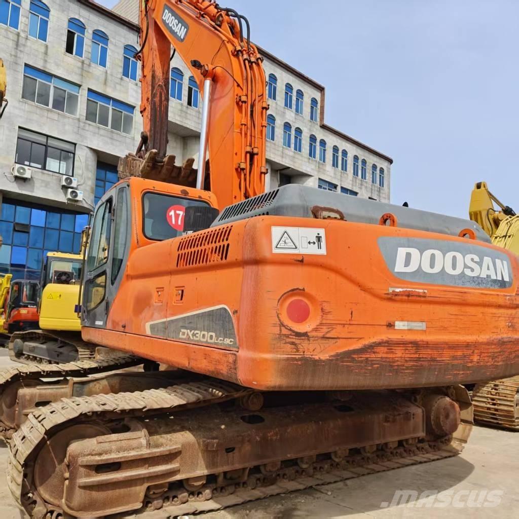 Doosan DX 300 LC Верижен екскаватор