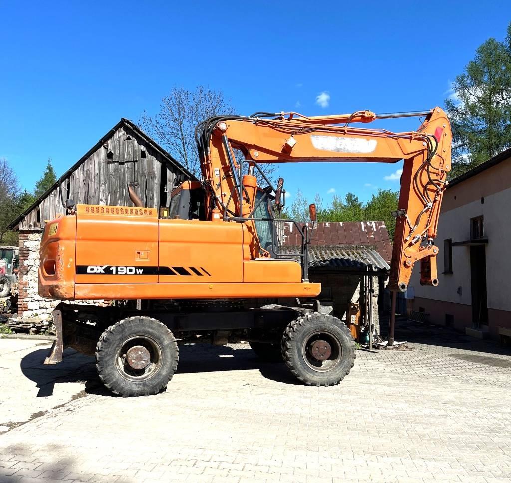 Doosan DX 190 W-3 Колесни екскаватори
