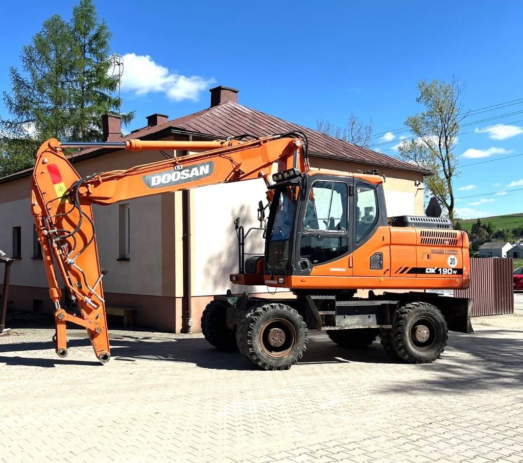 Doosan DX 190 W-3 Колесни екскаватори
