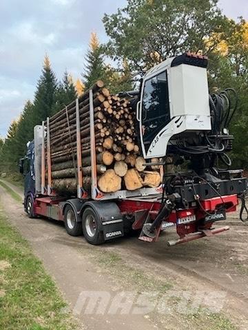 Scania R650B6X4NB За превоз на дървени трупи
