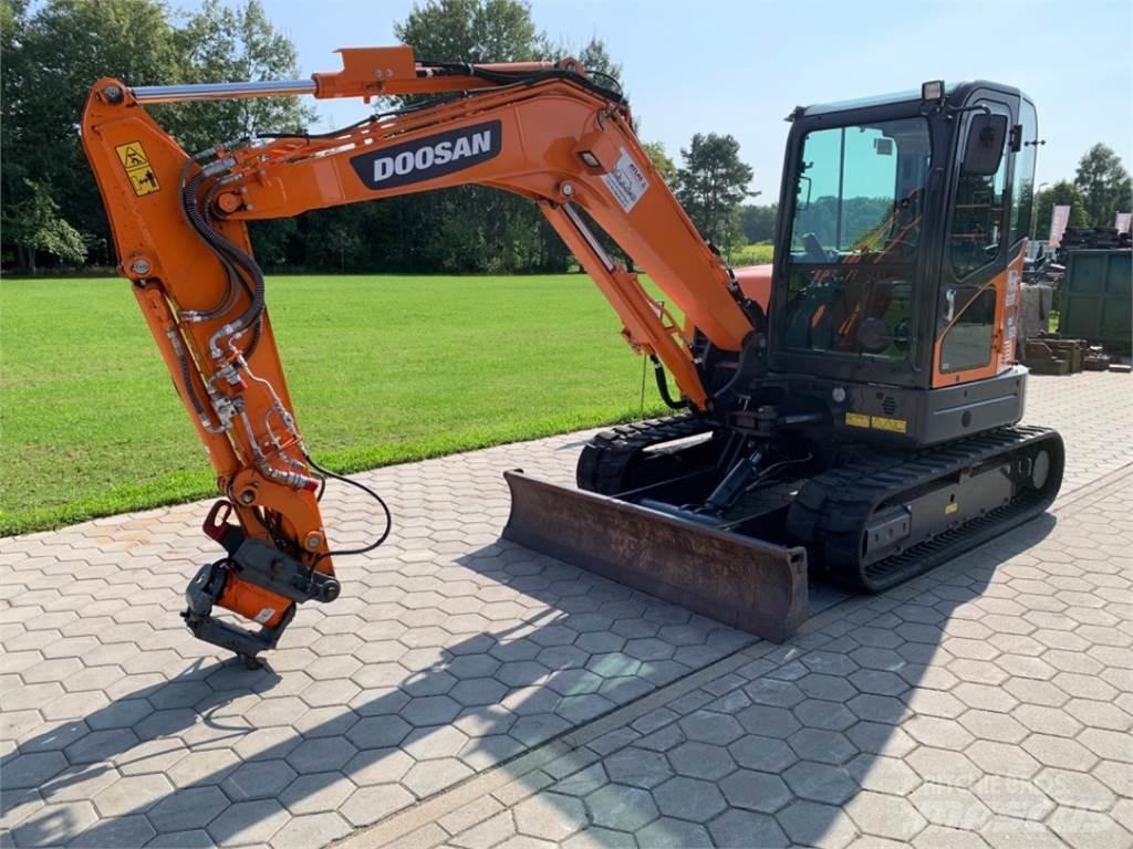 Doosan DX63-3 Мини екскаватори < 7 т