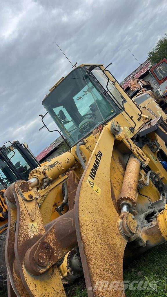 Komatsu WA 470-3H Оси
