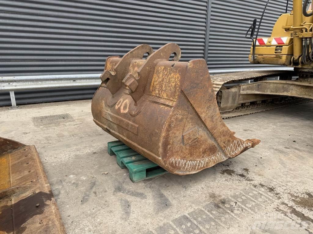 CAT 320 DL Верижен екскаватор