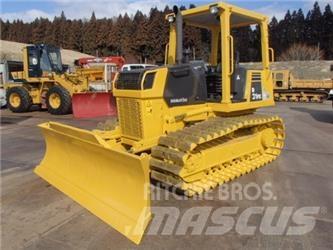 Komatsu D31PX-21 Верижни булдозери
