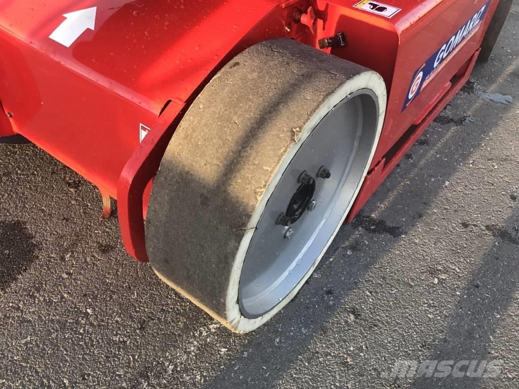 Manitou 120 AET J Съчленени стрелови подемници