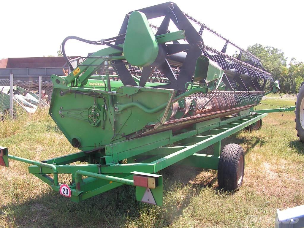 John Deere T660 Комбайни