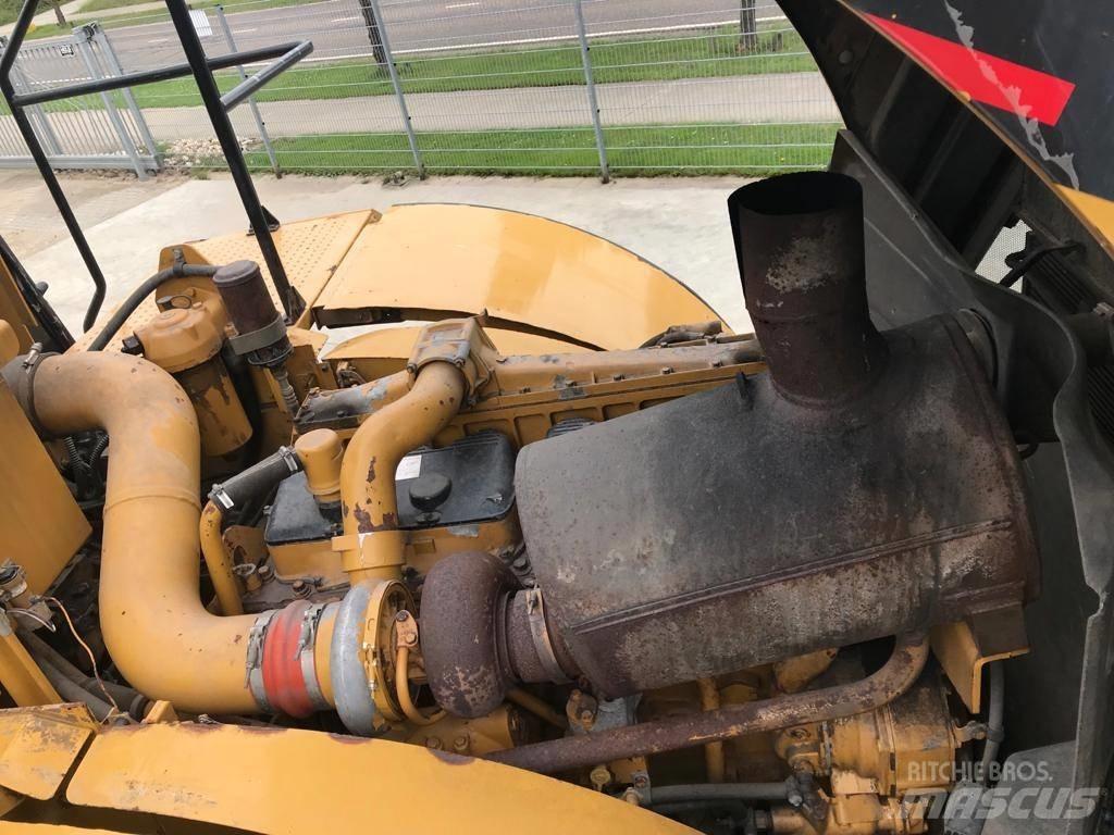 CAT 824 G Булдозери