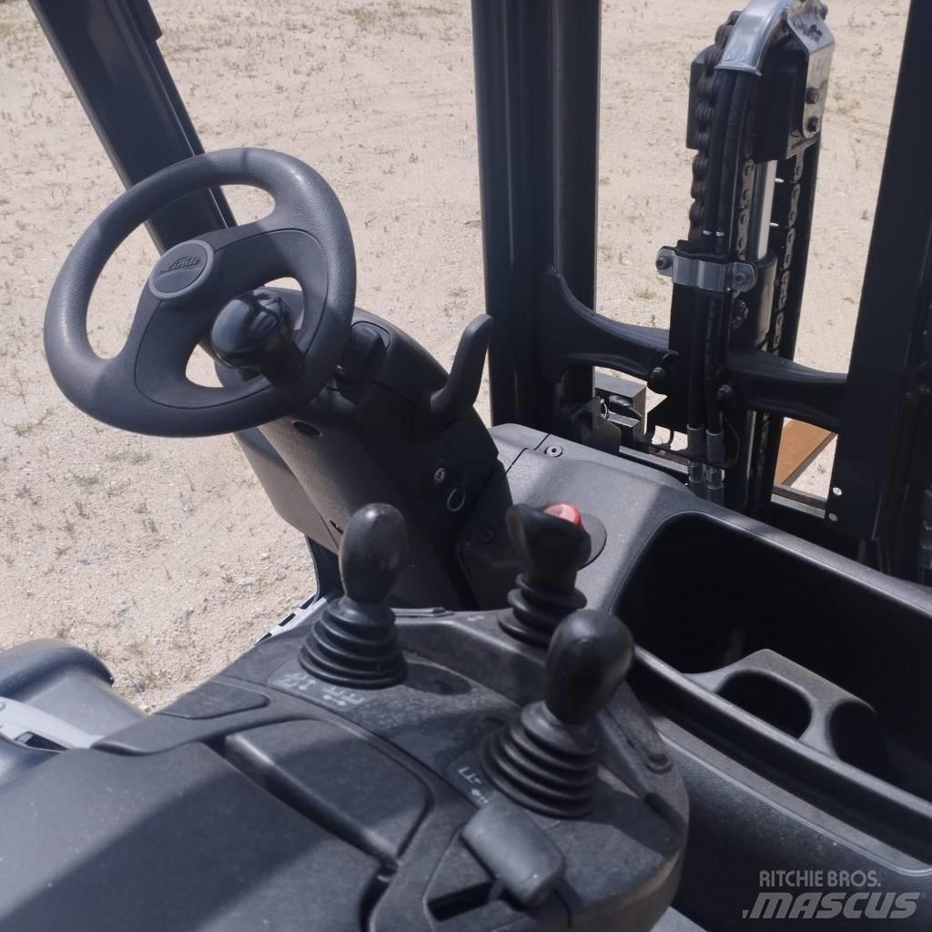 Linde E 16 Електрически вилични кари-повдигачи