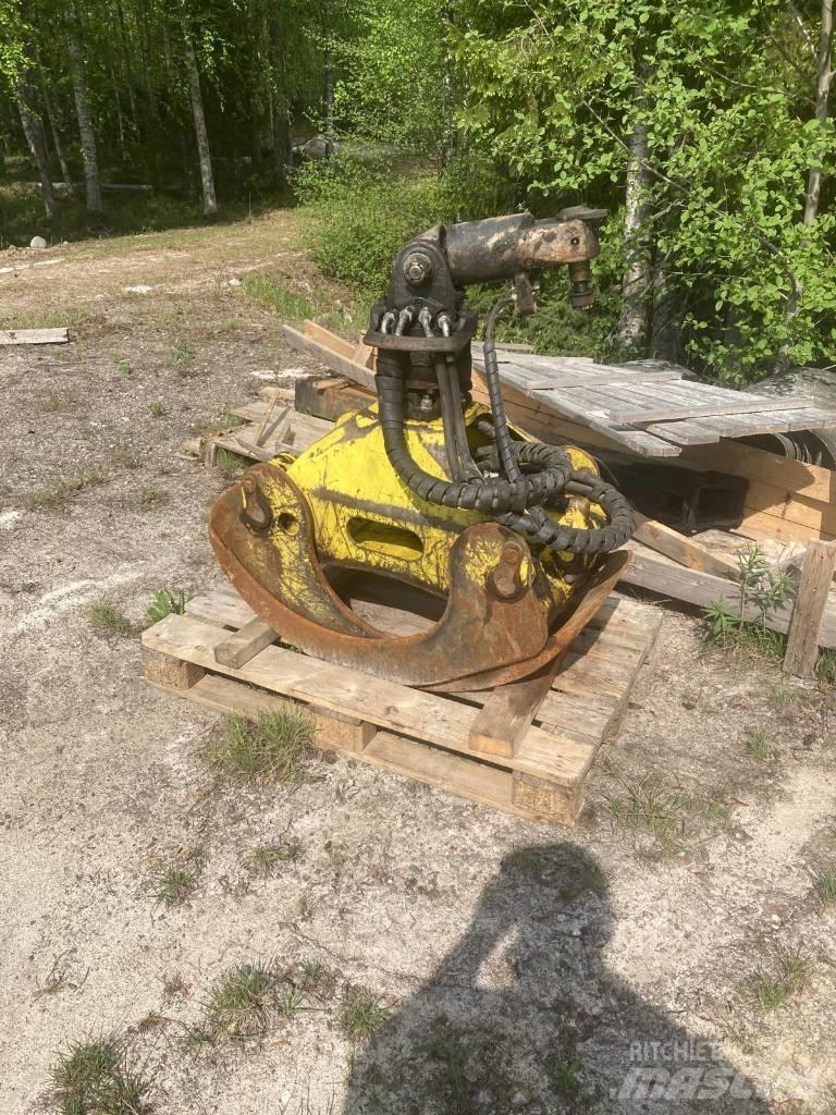 Loglift F118ST9.6 Каранове за дървен материал