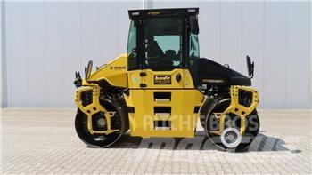 Bomag BW 154 AP-5 Двойни барабанни ролки
