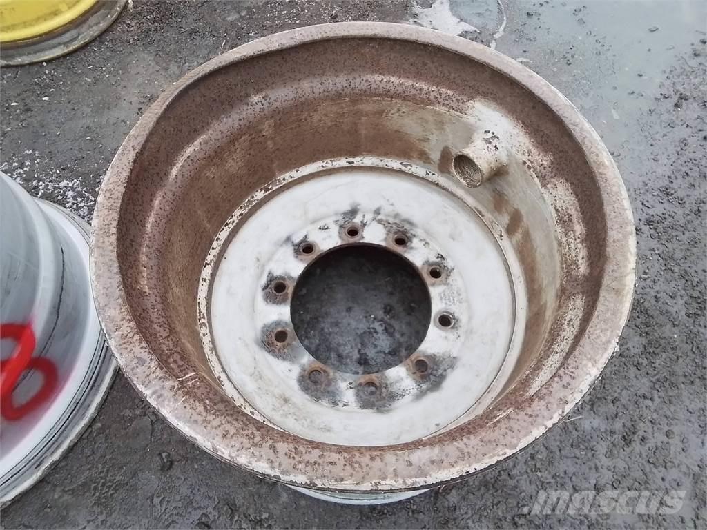 Valmet 890 20x26,5 Гуми