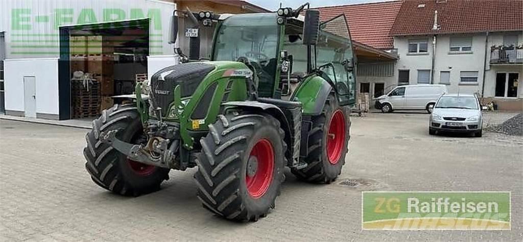 Fendt 724 vario Трактори
