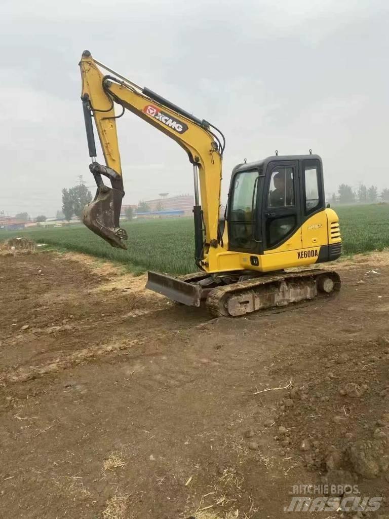 XCMG XE 60 DA Мини екскаватори < 7 т