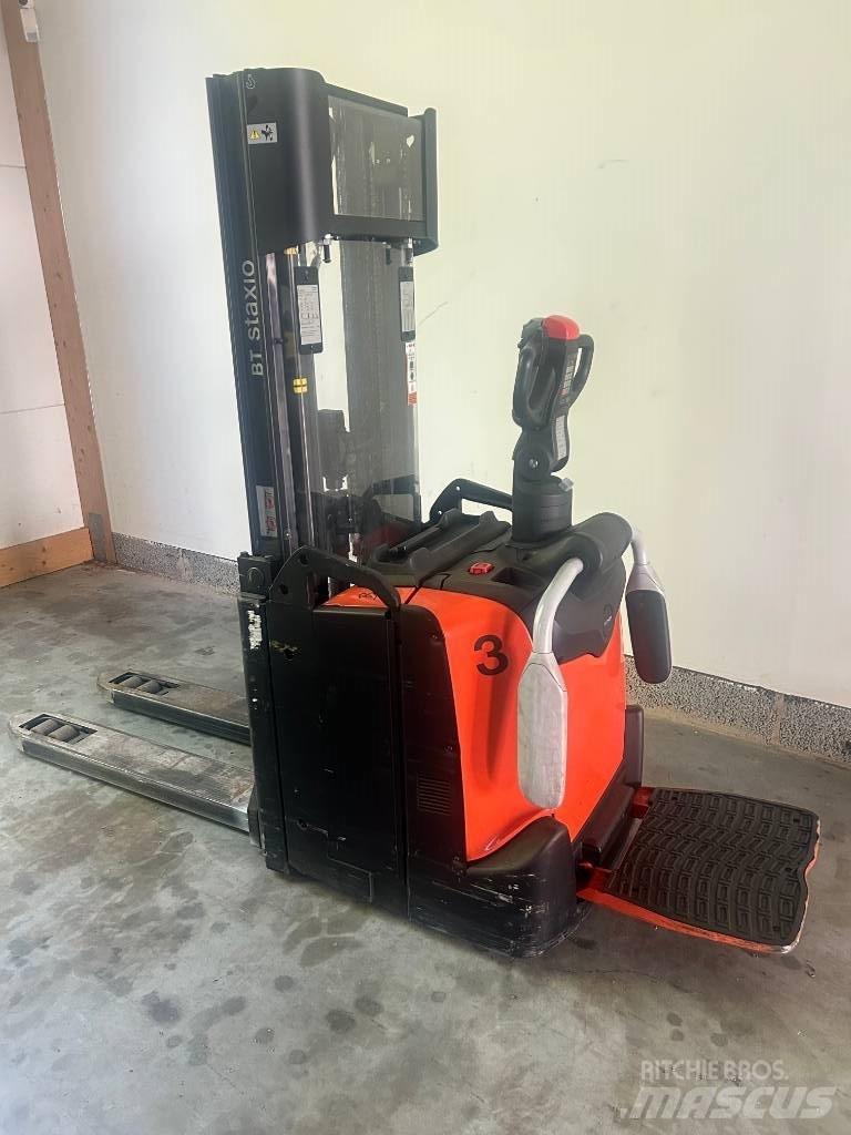 BT SPE 120 L Колички високоповдигачи с теглич