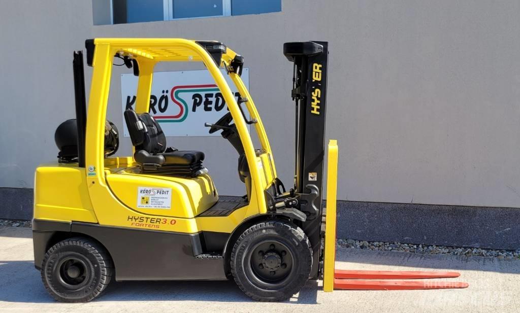 Hyster H 3.00 FT Камиони с АГУ