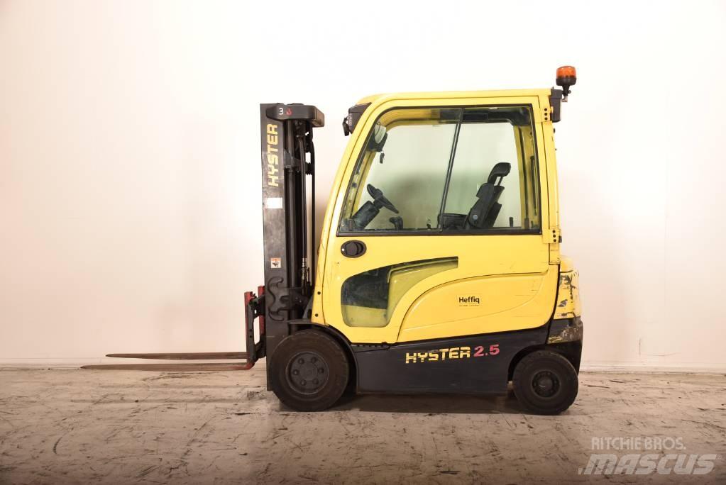 Hyster J 2.5 XN Електрически вилични кари-повдигачи