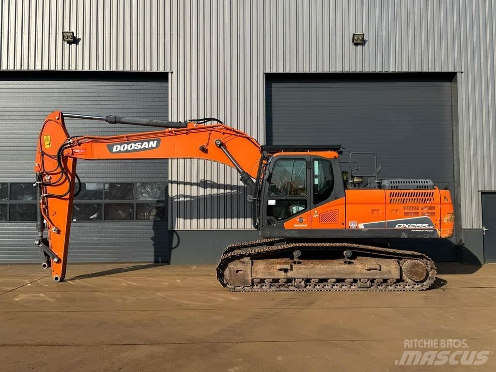 Doosan DX255NLC-5 Верижен екскаватор
