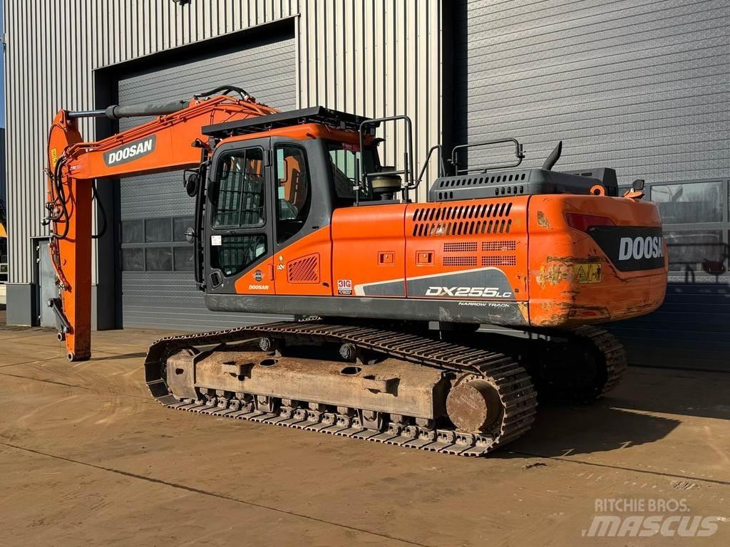 Doosan DX255NLC-5 Верижен екскаватор
